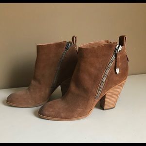 Dolce Vita suede booties
